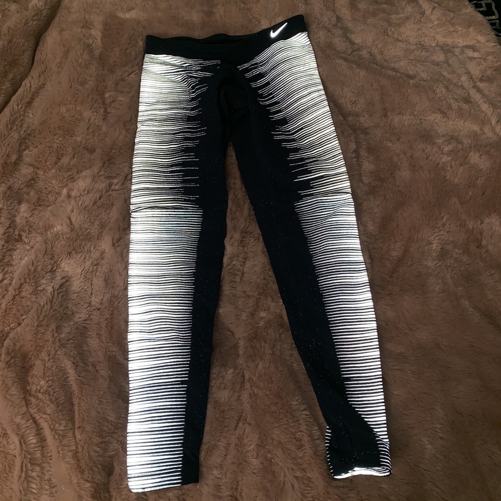 Nike leggings